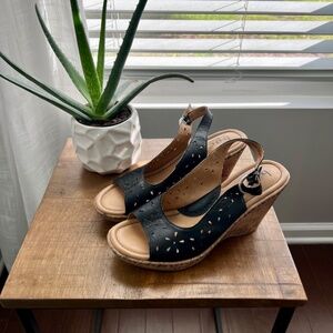 Born Open-Toed Wedges - 8M